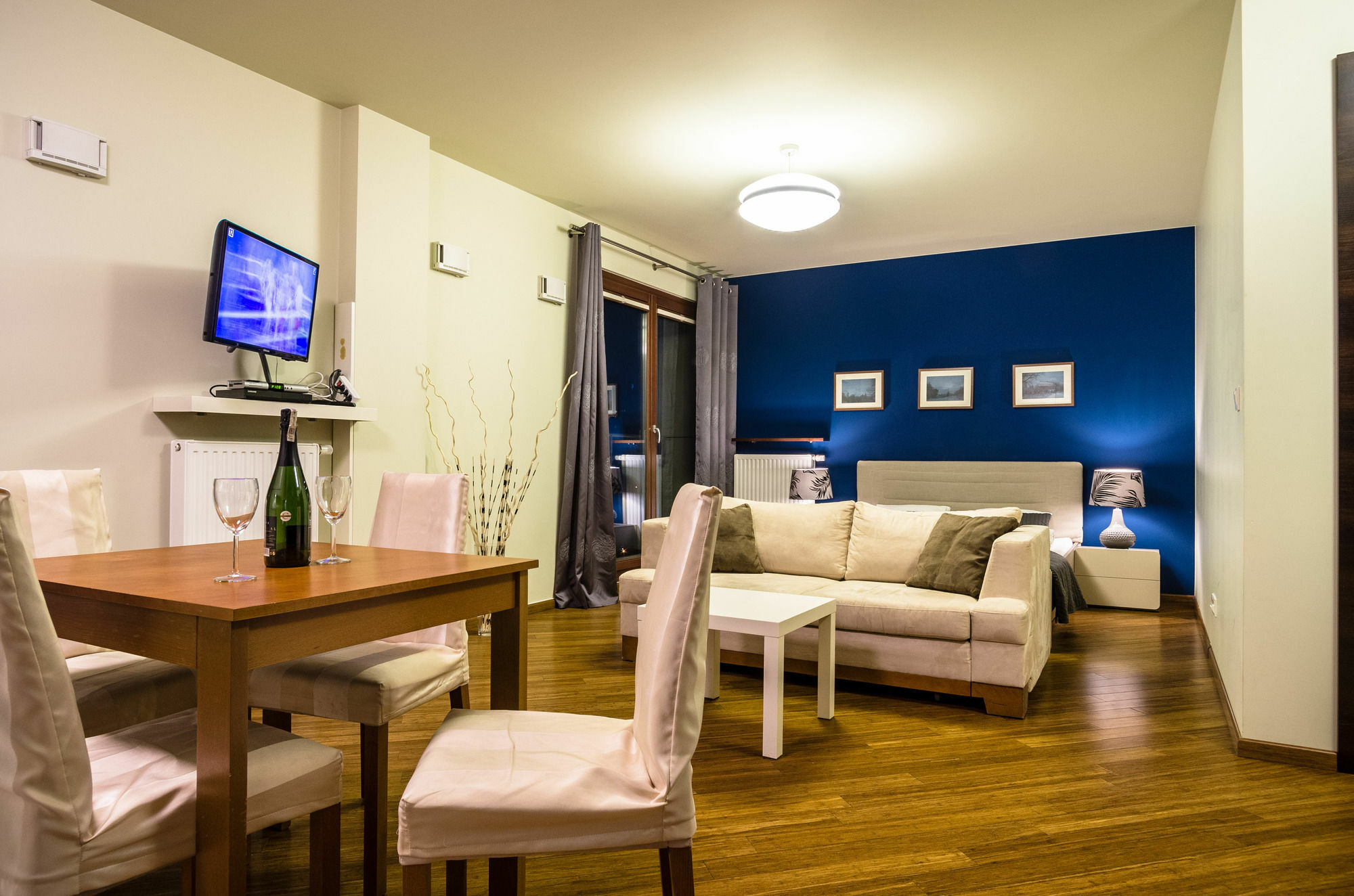 Silver Apartments Varsó Kültér fotó